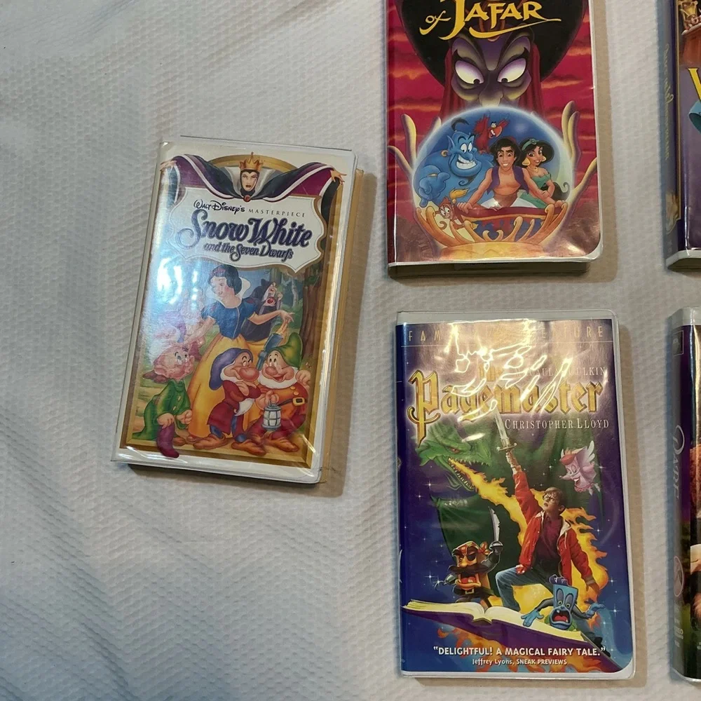 Disney VHS Classic Collection - Multicolor Covers